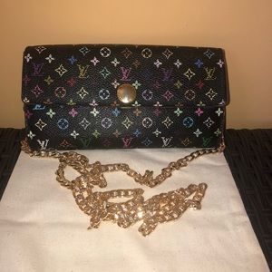 Authentic Louis Vuitton Sarah Wallet